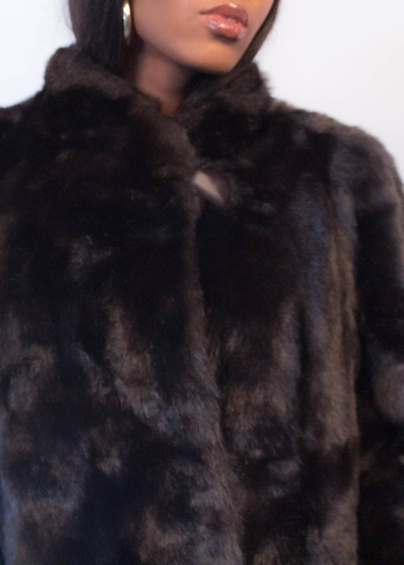 Vintage 80s Plush Faux-Fur Coat fits sizes XS/S/M - image 2