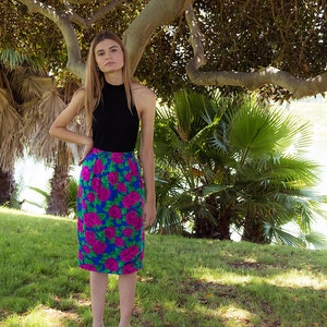 Floral Silk Skirt / High-Waisted Skirt / Floral Skirt / Vintage 80s Skirt / Knee Length Skirt / Silk Skirt / 80s Skirt Δ size: S/M image 6