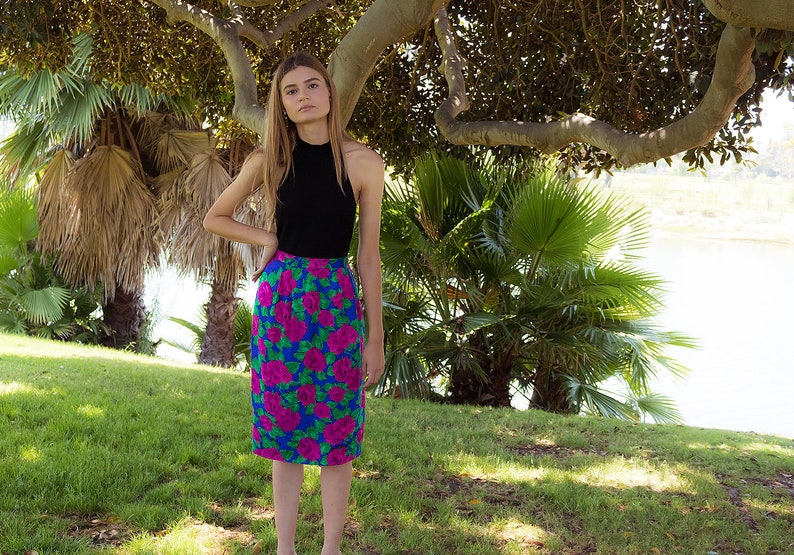 Floral Silk Skirt / High-Waisted Skirt / Floral Skirt / Vintage 80s Skirt / Knee Length Skirt / Silk Skirt / 80s Skirt Δ size: S/M image 6