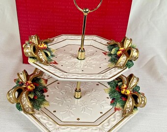 Vintage Fitz and Floyd Snowy Woods Two-Tiered Server With Box 19/1226 Retired