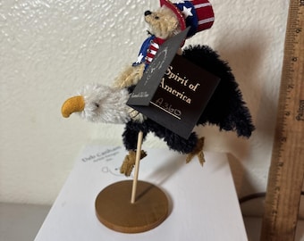 Deb Canham "Spirit Of America” Club Special 2003-2004- 7” Patriotic Bear on eagle