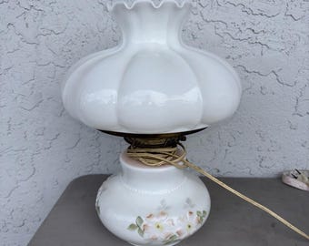 Vintage Milk Glass Lamp Hand Painted Works 14.5 x 10 gs2top
