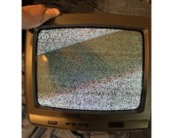 Sold PANASONIC Tv/vcr/radio Combo, 13