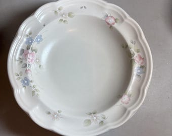 Large Rim Soup Bowl Stoneware by Pfaltzgraff  tea rose  9"  lot of 4 vs09