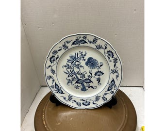 2 Blue Danube Japan 10 1/4" Dinner Plates Block stamp EUC a067