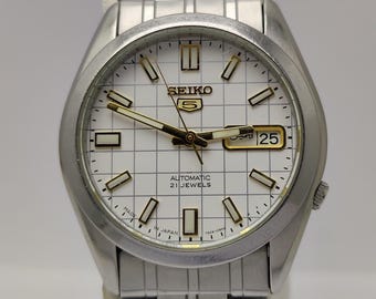 Seiko 5 Automatic 21 Jewels 7S26-03B0 37 mm White Dial Vintage Original Men's Watch