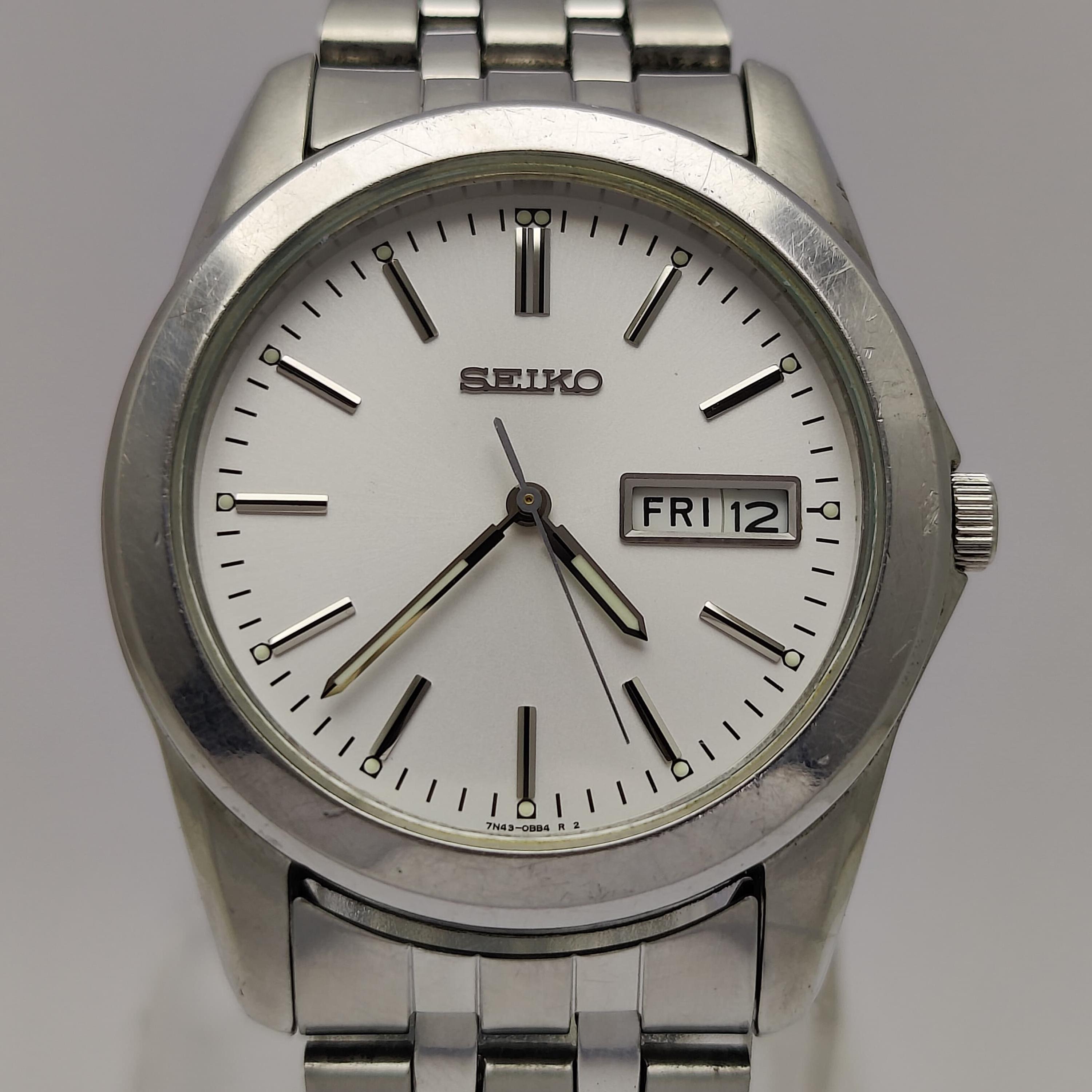 SEIKO QUARTZ メンズ 腕時計 アナログ シルバー Seiko 7N43-OBB4 R 2 Day & Date 38 Mm White Dial Authentic Vintage