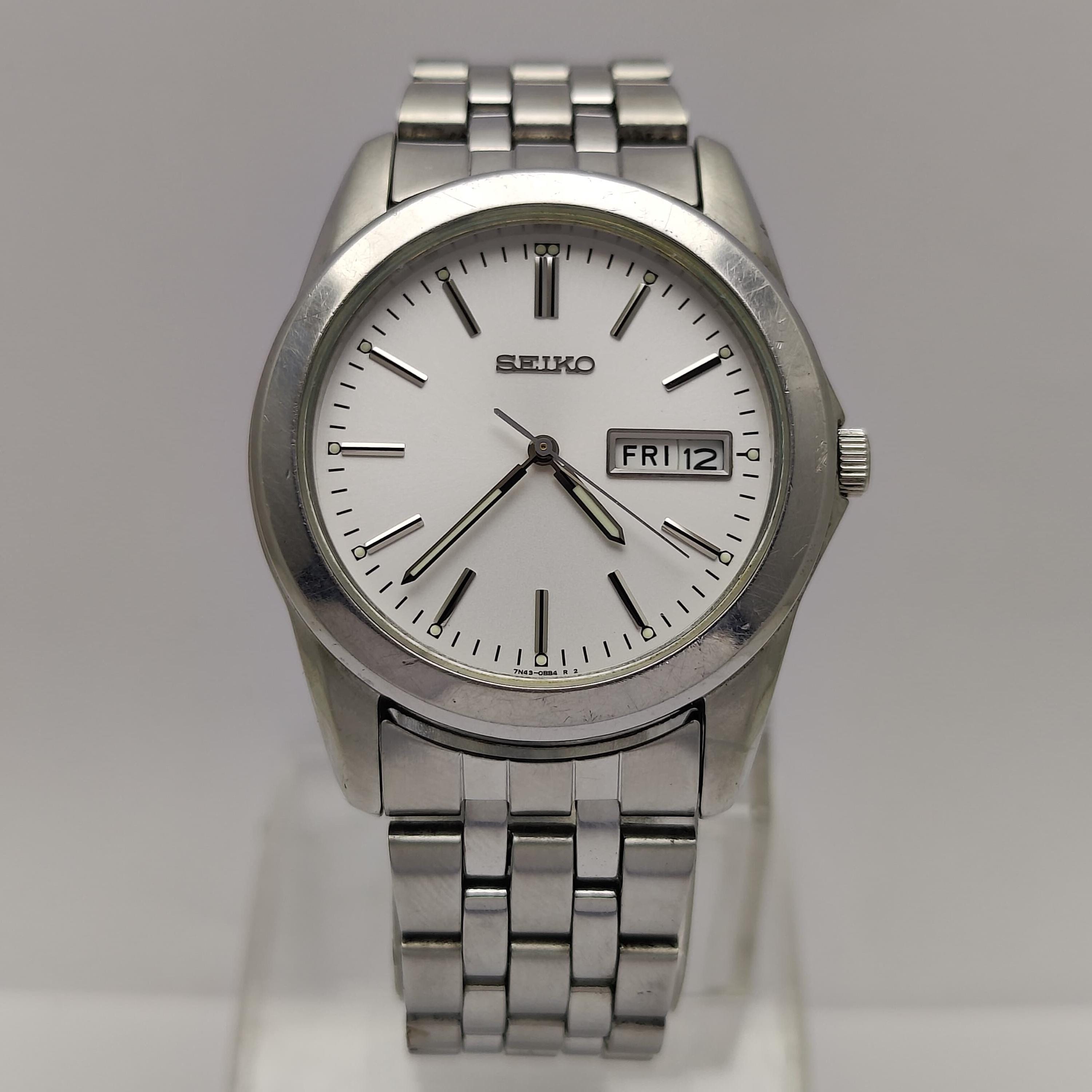 Seiko 7N43-OBB4 R 2 Day & Date 38 Mm White Dial Authentic Vintage