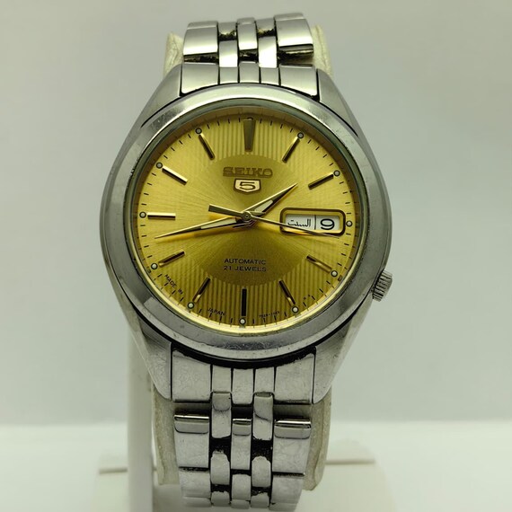 SEIKO 5 21-jewels Japan 7S26-05V0 Gold Dial 38 Mm Vintage Original