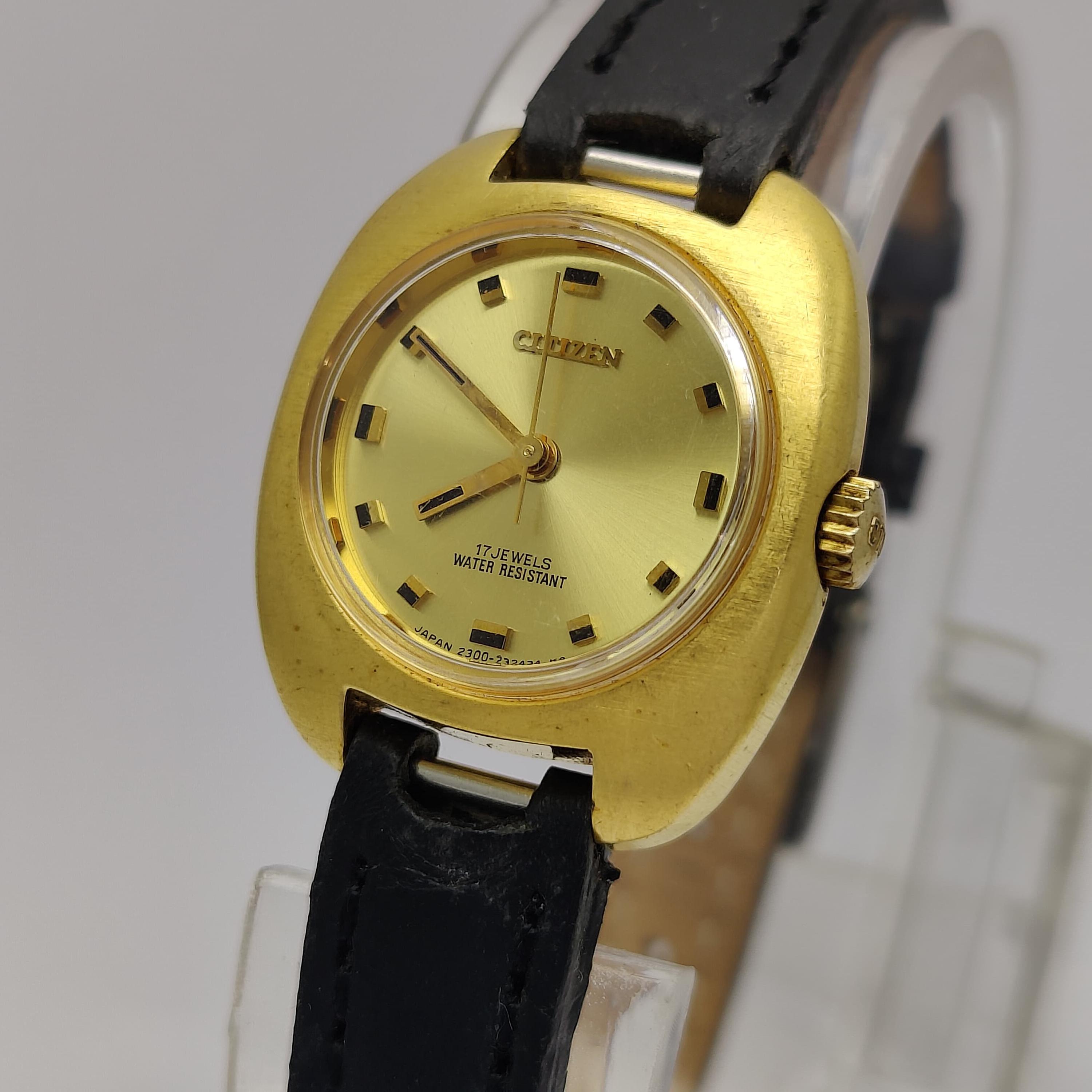 CITIZEN 17 Jewels Japan 2300 Gold 25 Mm Manual Winding Vintage