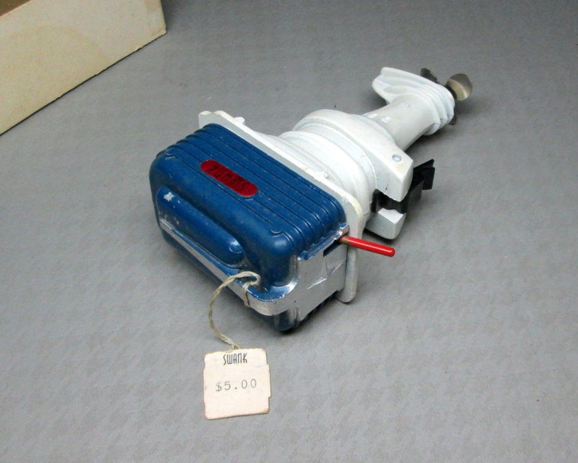 Swank outboard motor drink mixer with original box it has
