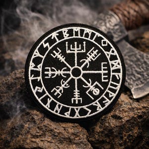 Viking Compass Patch: Vegvisir Symbol - Norse Mythology Design