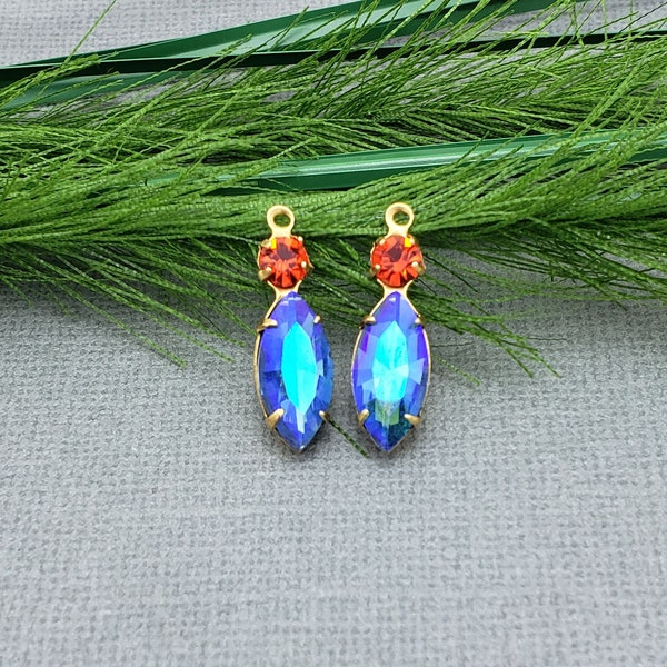 2pcs -Cornflower Blue Navette Shaped Stone and Round Hyacinth Rhinestone Brass Prong Settings.