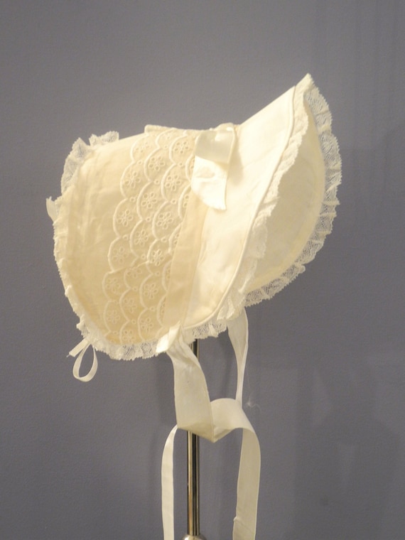 Vintage Baby Bonnet | 1950s Organdy Cream Ruffled