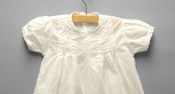 Vintage Baby Clothes, 1940's Handmade White Embro… - image 3