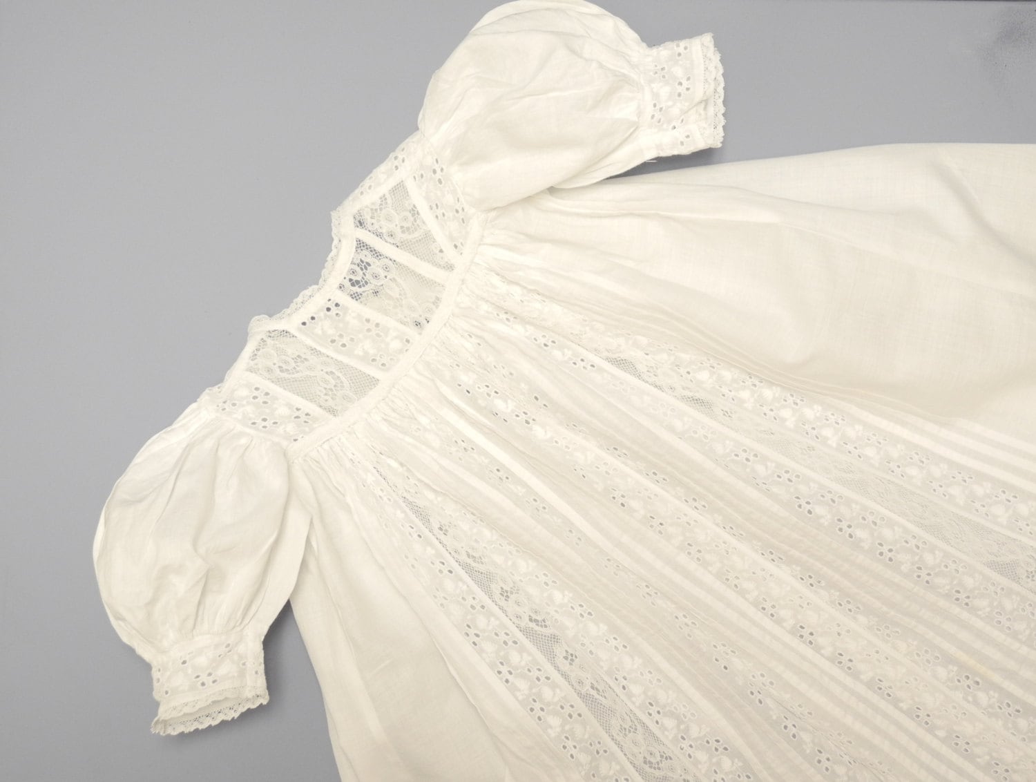 Vintage Early 1900s Handmade White Eyelet Lace Christening Gown - Size 6 Months