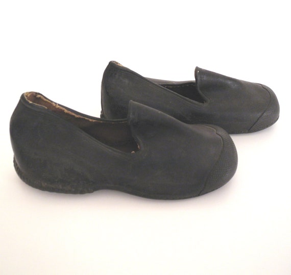 Vintage Baby Shoes, 1920's Rare Black Rubber Good… - image 3