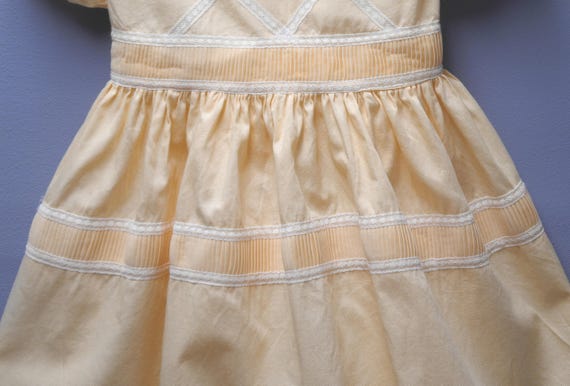 Vintage Baby Clothes | 1950's Peach and White Bab… - image 3