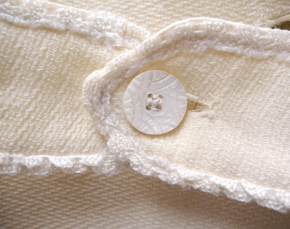 Vintage Baby Clothes, 1900 Handmade Cream Wool Do… - image 3