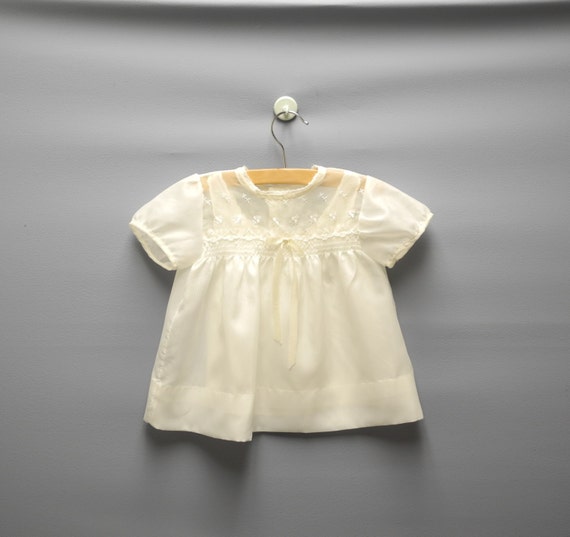 Vintage Baby Clothes, 1950's Cream Embroidered Ba… - image 1