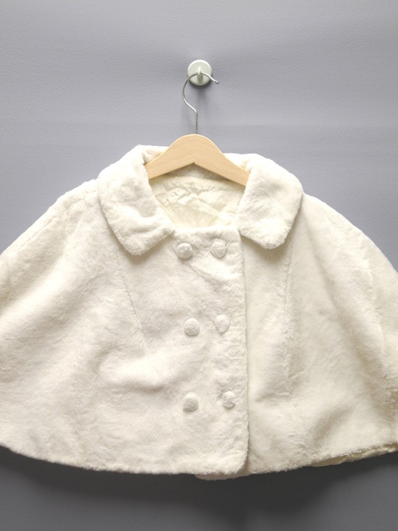Vintage Girl's Clothes, 1960's Ivory Faux Fur Gir… - image 3