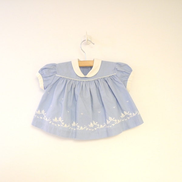 Vintage Baby Clothes, 1950's Kate Greenaway China Blue and White Baby Girl Dress, Vintage Baby Dress, Blue Baby Dress, Size 0-3 Months