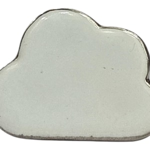 May include: A white cloud-shaped pin with a silver-coloured border. The pin has a smooth, glossy surface and a simple, minimalist design. This accessory could be used to decorate clothing, bags, or other items.
