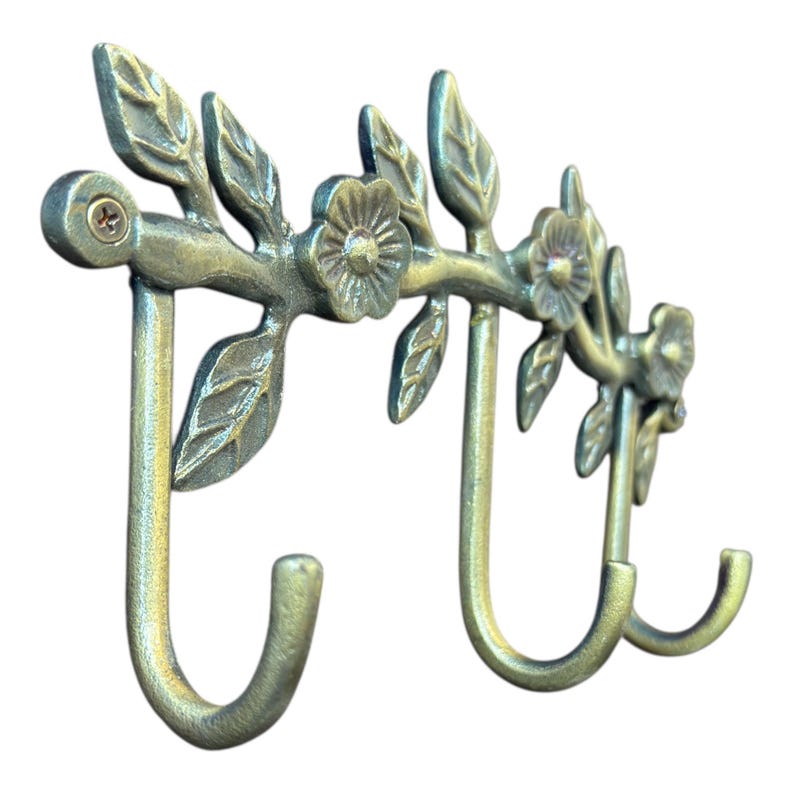 Rooster Roses Wall Rack Measuring Floral Wall Hook Rack | Antique Brass Coat Rack With Flower & Leaf ...
