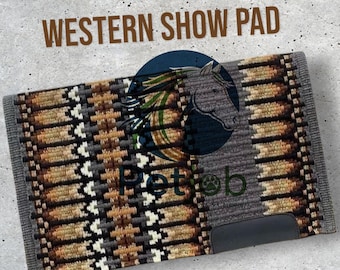 Western Show Pad: Handcrafted Saddle Blanket with Luxury Design