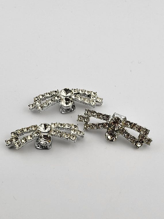 Vintage Rhinestone Bow Shoe Clips and Matching Accent Piece  display picture 3