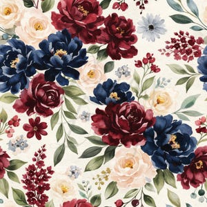 Könnte beinhalten: Ein Blumenmuster mit Aquarellblumen in Marineblau, Burgunderrot, Creme und Hellgelb. Das Design umfasst verschiedene Blumenarten, grüne Blätter und kleine rote Beeren, alles vor einem cremefarbenen Hintergrund.