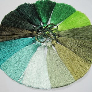 10 pcs Green Long Tassel, Wholesale Tassels, tassel supplies, silk tassel, tassels for jewelry, green tassel, green long tassel, decorative