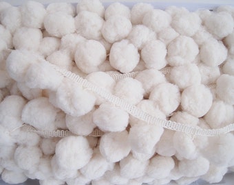 5 Yards 3.5 cm Cream Jumbo Pom Pom Trim, Cream Pom Pom trim, Extra Large Pom Pom Trim, Ivory pom pom, Cream pom pom fringe, Pom Pom Garland