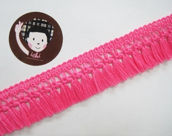5 Yards 1-1/4" Pink Tassel Trim