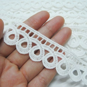 5 yards Off-White Lace Trim, White Trim, Cotton Trim, Trim lot, Cotton lace trim, Sewing Tape, white pom pom, white lace trim, white