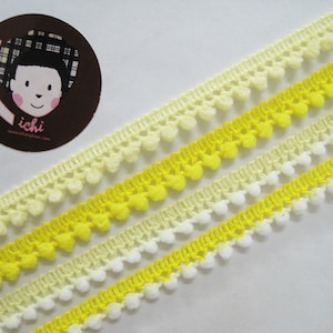 5 yards Yellow Tiny Pom Pom Trim, Mini Pom Pom Trim, Tiny Pom Pom Trim, yellow trim, Wholesale trim, yellow pom pom fringe, decorative trim