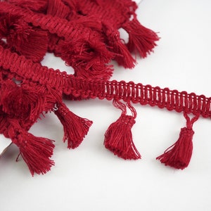 5 yards Ruby Tassel Fringe, Ruby tassel trim, red tassel fringe, Tassel garland, lampshade fringe, cotton tassel fringe, tassel fringe trim