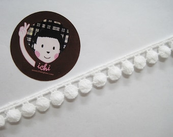 5 yards Off-White Flat Ball Trim, White Trim, Cotton Trim, Trim lot, Cotton lace trim, Sewing Tape, white pom pom, white lace trim, white