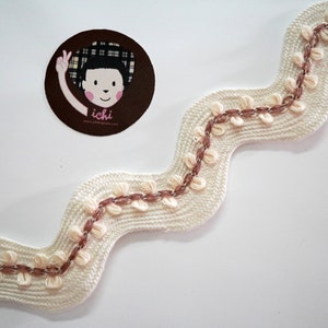 5 yards Ivory Jumbo Rick Rack Trim with Light Brown Flower, ivory rick rack, Jumbo Ric Rac, Rick Rack Trim, Rick Rack Lot, large rick rack