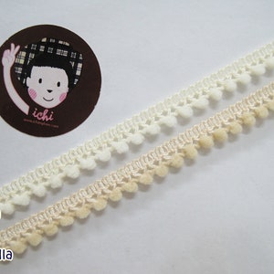 5 yards Cream Tiny Pom Pom Trim, Mini Pom Pom Trim, Tiny Pom Pom Trim, Wholesale trim, cream pom pom fringe, decorating trim,vanilla pom pom