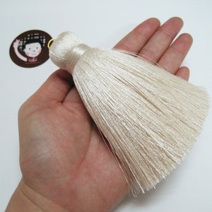 1 pc Cream Big Tassel, Big Tassel, Wholesale Tassels, jumbo silk tassel, tassel supplies, ivory tassel, ivory silk tassel,cream large tassel