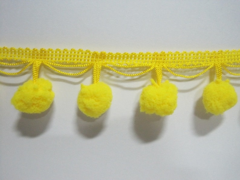 YCRAFT Pom Pom Fransenzierband – 8,5 Meter Rot, 3,8 Cm Breit, Zum Nähen & Basteln
