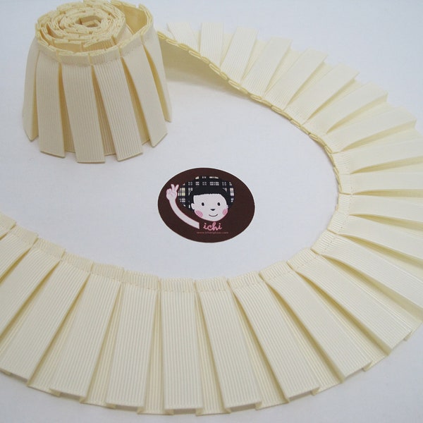 1 Yd 2" Cream Grosgrain Box Pleated Trim, Box Pleated Trim, Box Pleated Ribbon Trim, Pleat Grosgrain Ribbon, box pleated ribbon trim