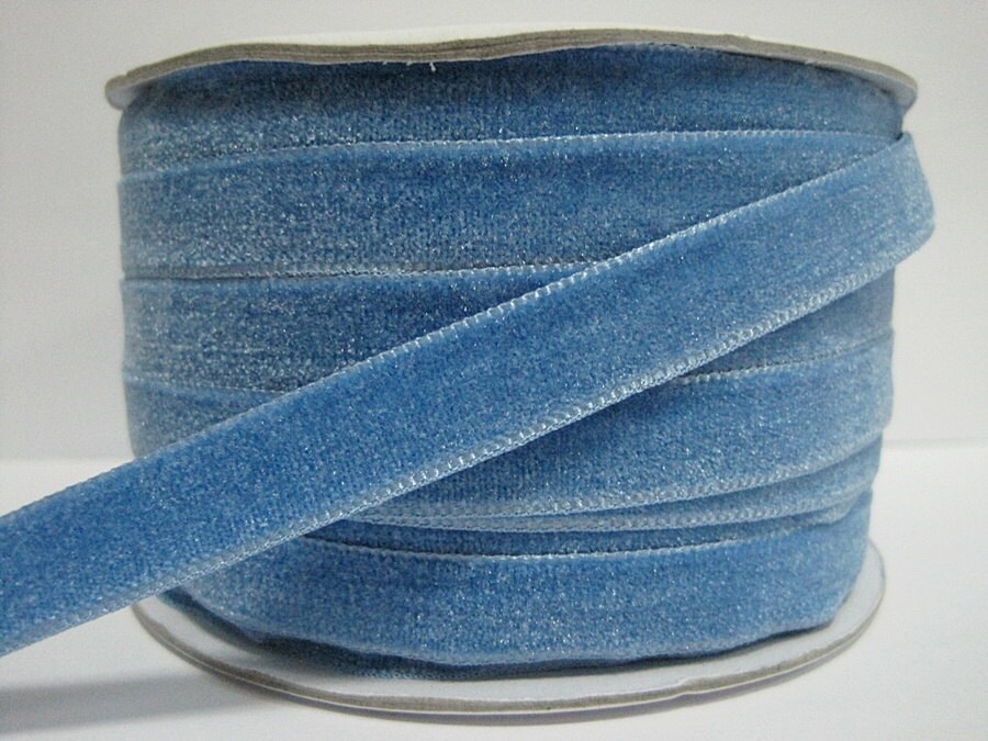 nastro decorativo Velvet Ribbon su un lato in velluto a coste da cucire finemark 3 m x 5 mm nastro di velluto Aquablau 197 Venetian Blue 