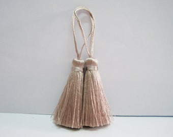 10 pcs Beige SP62 Short Tassel