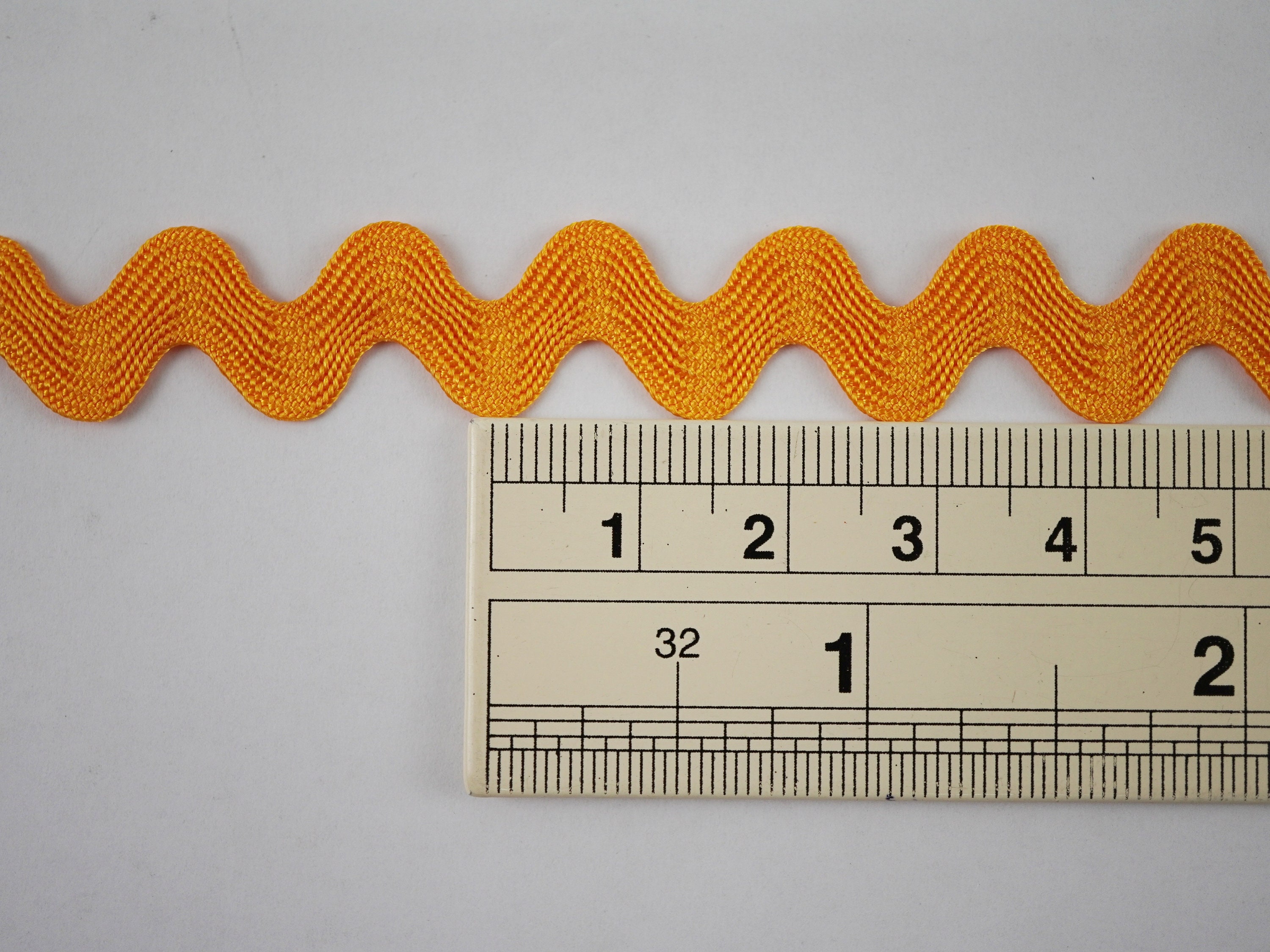 Orange Rick Rack 5 Yards 1/2