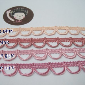5 yards de bordure bouclée rose, bordure bouclée, bordure tressée, bordure bouclée pour boutons, passante pour boutons rose, dentelle rose, dentelle bouclée, dentelle festonnée rose, tresse rose