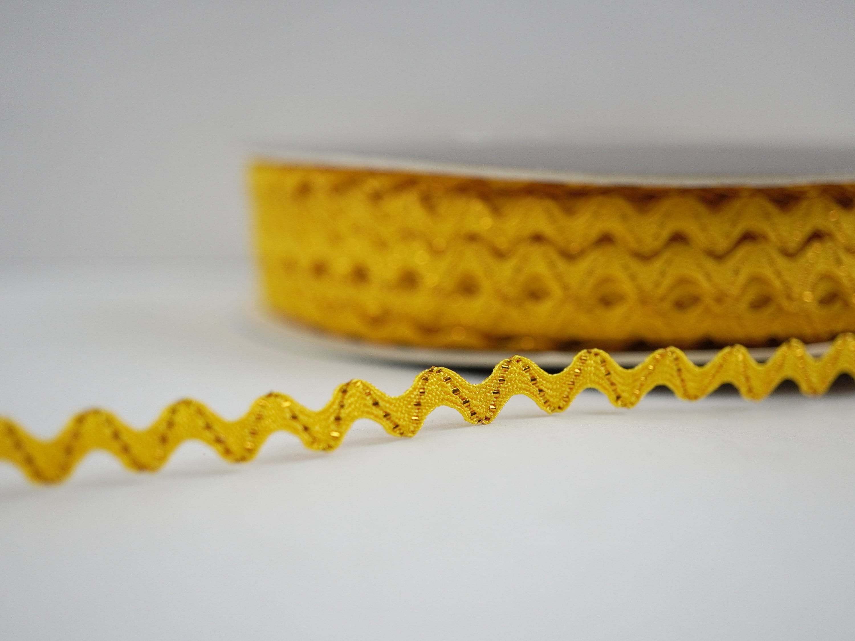 5 Yards Bright Yellow Tiny Rick Rack With Gold Metallic, Tiny Rick Rack ...
