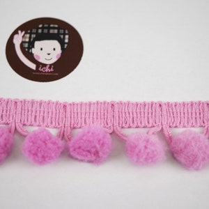 5 yards Pink extra large pom pom trim, pom pom fringe, large pom pom fringe, decorative pom pom, pink pom pom fringe, pink pom pom trim