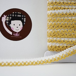5 yards Peanut-White lace, 2 tone lace, lace trim, lace trim ribbon, doll clothing, sewing lace, decorating lace, white lace, yellow lace